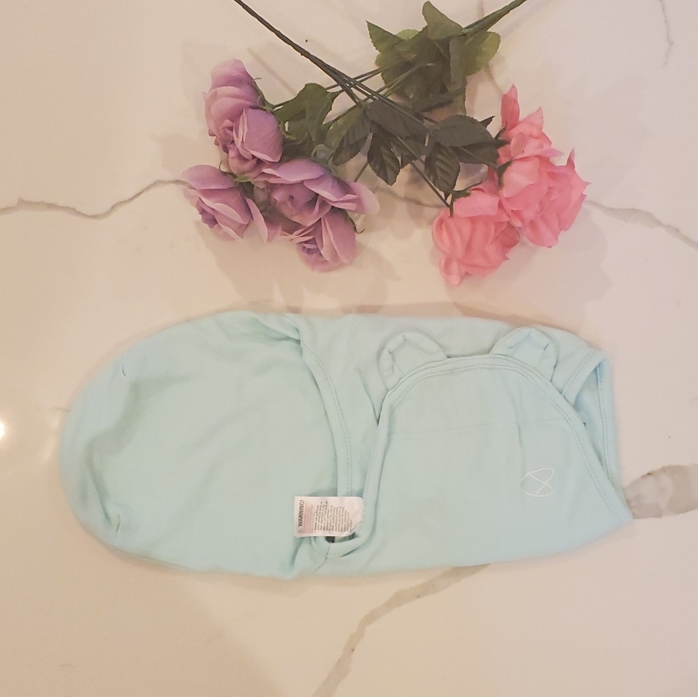 SwaddleMe Wrap - Picture 2 of 4